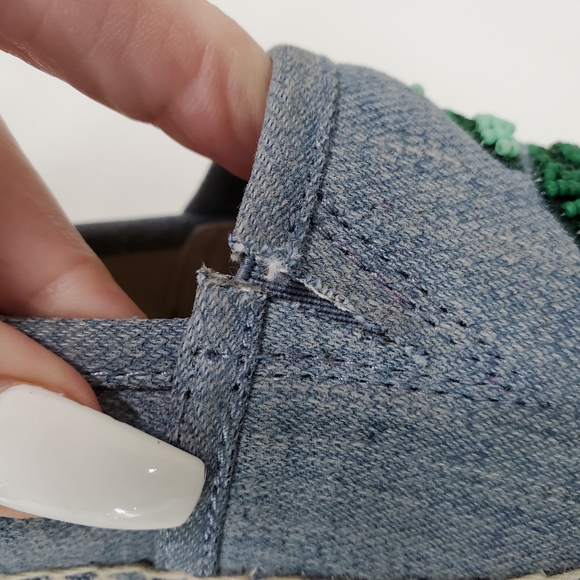 Michael Kors Kendrick Slip On Espadrille Flats Washed Denim Beaded Palm Size 6.5 - Picture 12 of 12